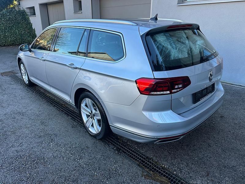 Gebraucht VW Passat Business 190 PS (139 kW) 2020 Kombi