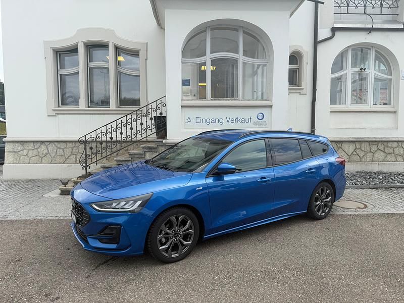 Gebraucht 2024 Ford Focus ST-Line Kombi | CHF 21’900 (Fairer Preis) - Bild 1/4