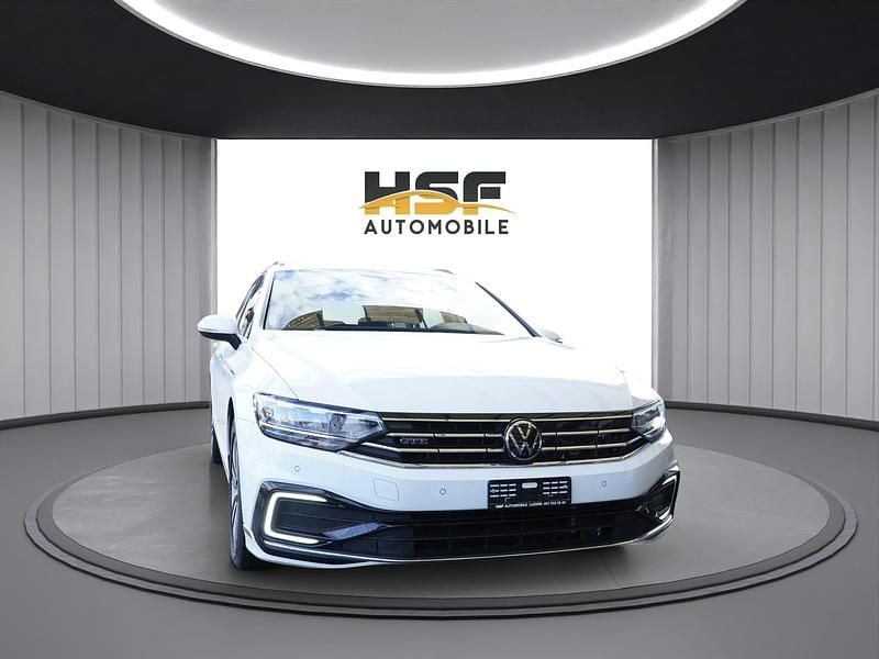 Gebraucht 2020 VW Passat GTE Kombi | CHF 17’850 (Superpreis) - Bild 1/4