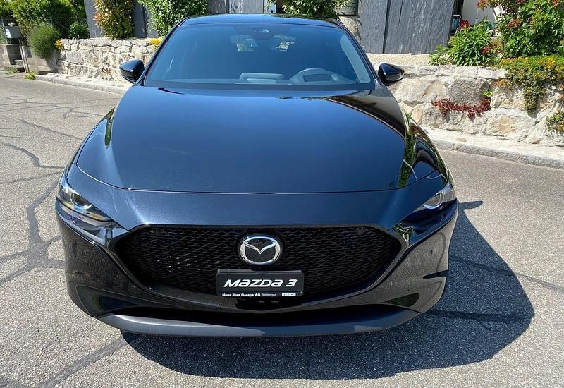 Neu Mazda 3 Homura-Line 186 PS (136 kW) 2025 Kleinwagen