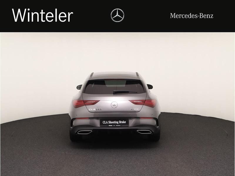 Gebraucht Mercedes CLA250 223 PS (164 kW) 2025 Grau Limousine