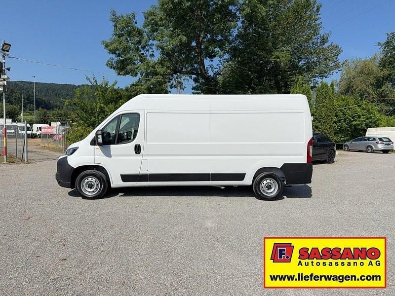 Neu Opel Movano 140 PS (102 kW) 2025 Van