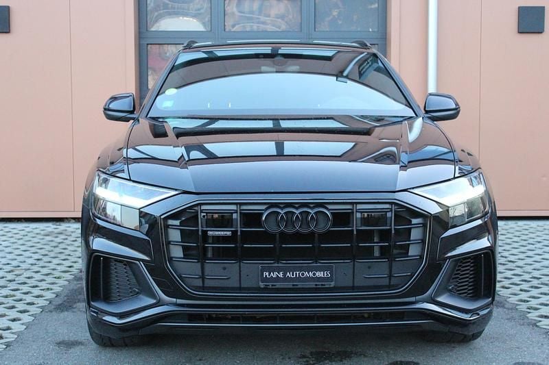 Gebraucht Audi Q8 S-Line 286 PS (210 kW) 2019 SUV