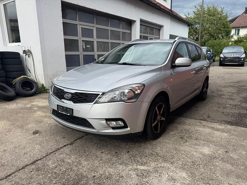 Gebraucht 2010 Kia Ceed Kleinwagen | CHF 1’990 (Fairer Preis) - Bild 1/4