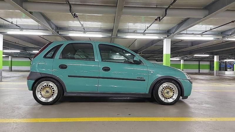 Gebraucht Opel Corsa Comfort 90 PS (66 kW) 2002