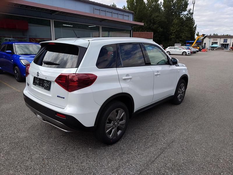 Neu Suzuki Vitara 110 PS (80 kW) 2025 SUV