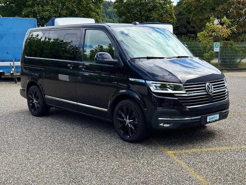 Gebraucht VW Multivan Highline 204 PS (150 kW) 2021 Van