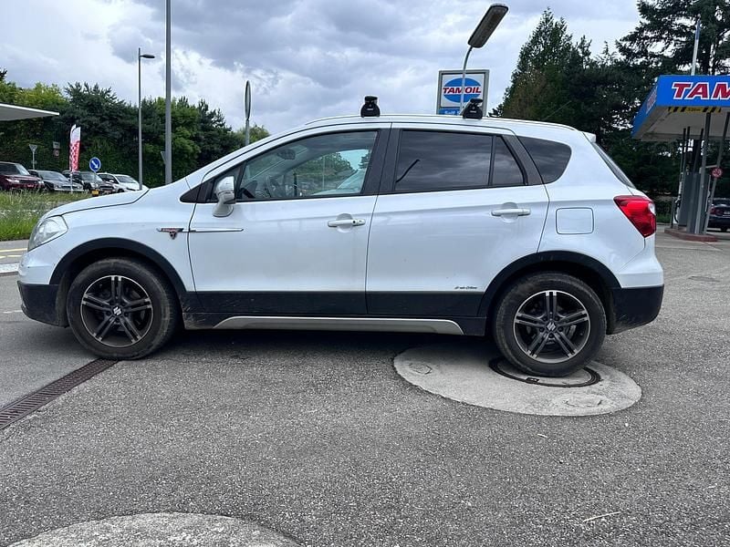 Gebraucht Suzuki SX4 120 PS (88 kW) 2015