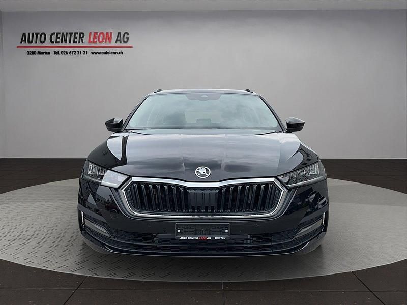 Gebraucht 2024 Skoda Octavia Ambition Kombi | CHF 29’900 (Superpreis) - Bild 1/4