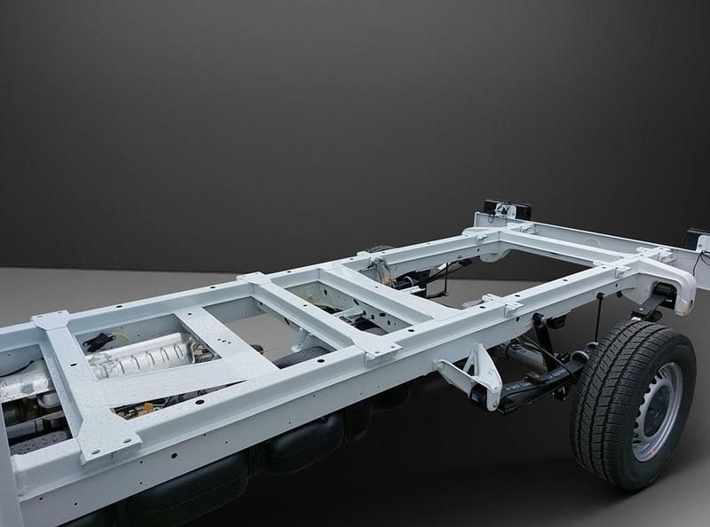 Gebraucht Mercedes Sprinter 149 PS (109 kW) 2024 Weiss Van