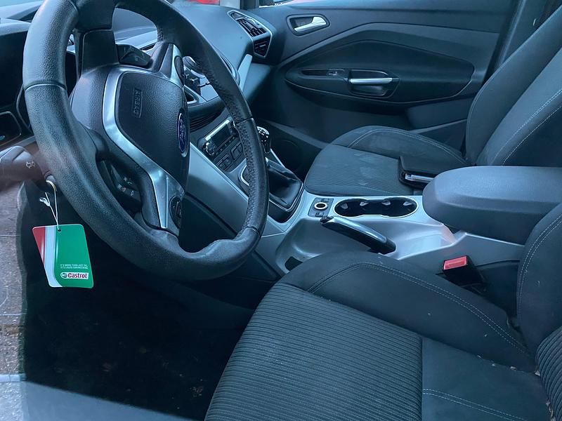 Gebraucht Ford Grand C-Max Titanium 150 PS (110 kW) 2011 Van / Kleinbus