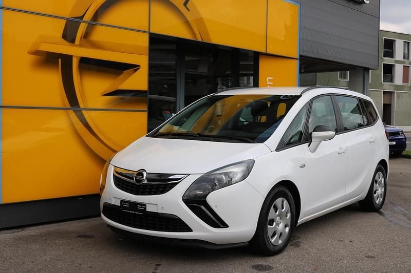 Weiss Gebraucht 2014 Opel Zafira Tourer Active Van / Kleinbus | CHF 4’950 (Teuer) - Bild 1/4