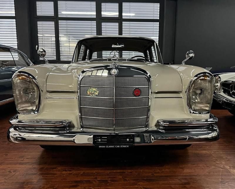 Gebraucht Mercedes 220 110 PS (80 kW) 1962 Limousine