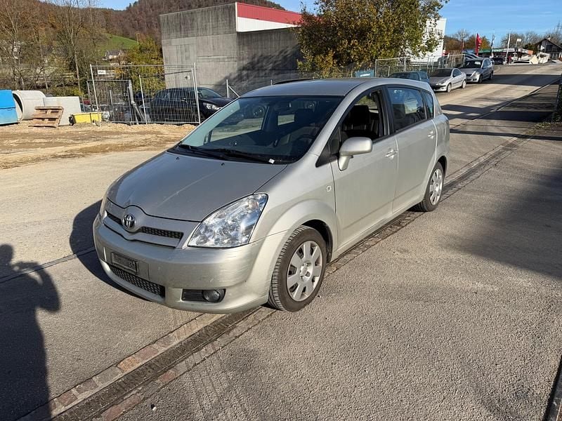 Gebraucht 2007 Toyota Corolla Verso Sol Van / Kleinbus | CHF 3’000 (Fairer Preis) - Bild 1/4