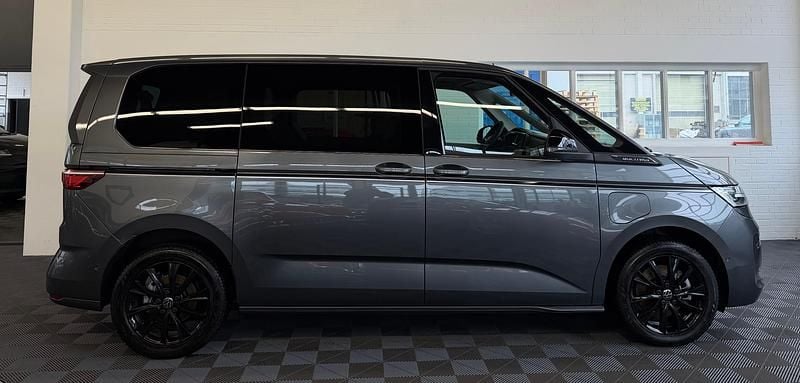 Gebraucht VW Multivan Style 245 PS (180 kW) 2025 Van