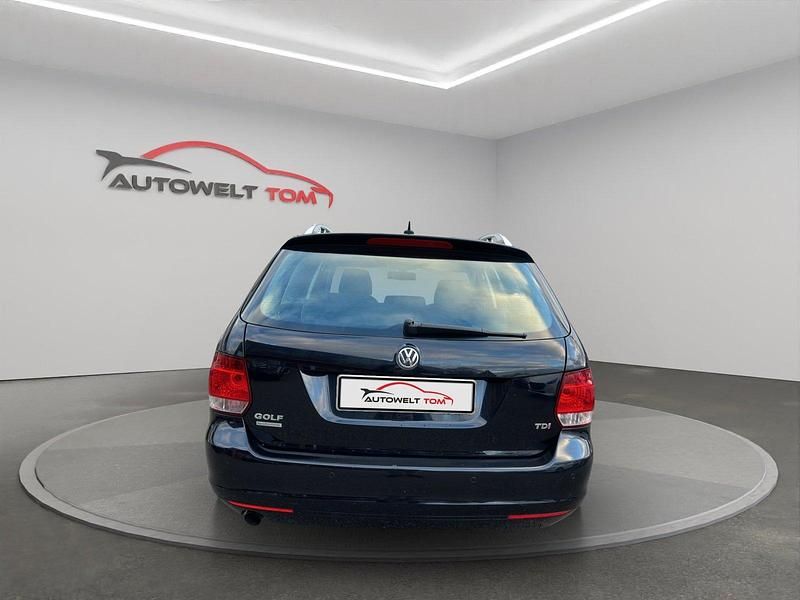 Gebraucht VW Golf VII Comfortline 105 PS (77 kW) 2013 Kombi