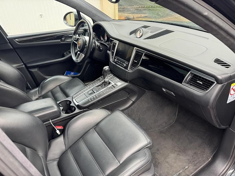 Gebraucht Porsche Macan Turbo Performance Package 440 PS (323 kW) 2017 SUV