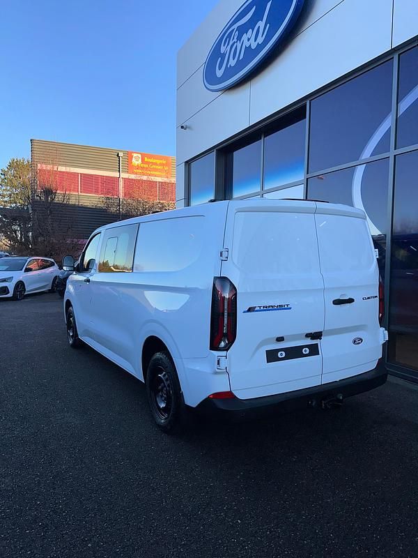 Neu Ford T Trend 160 kW (218 PS) 2025 Weiss Van