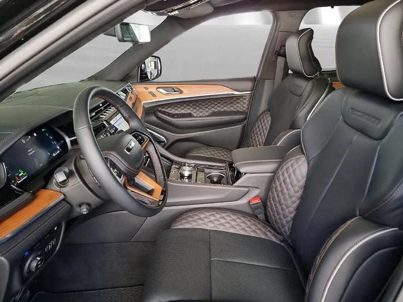 Neu Jeep Grand Cherokee Summit 381 PS (280 kW) 2025 Schwarz SUV