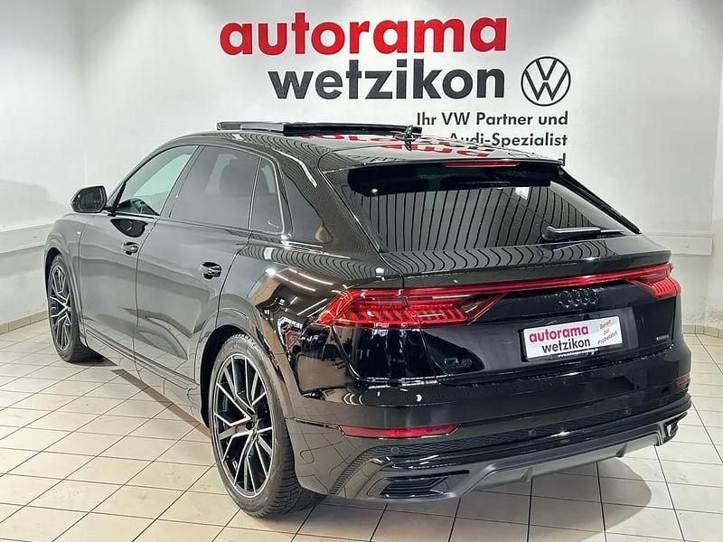 Gebraucht Audi Q8 S-Line 340 PS (250 kW) 2025 Schwarz SUV