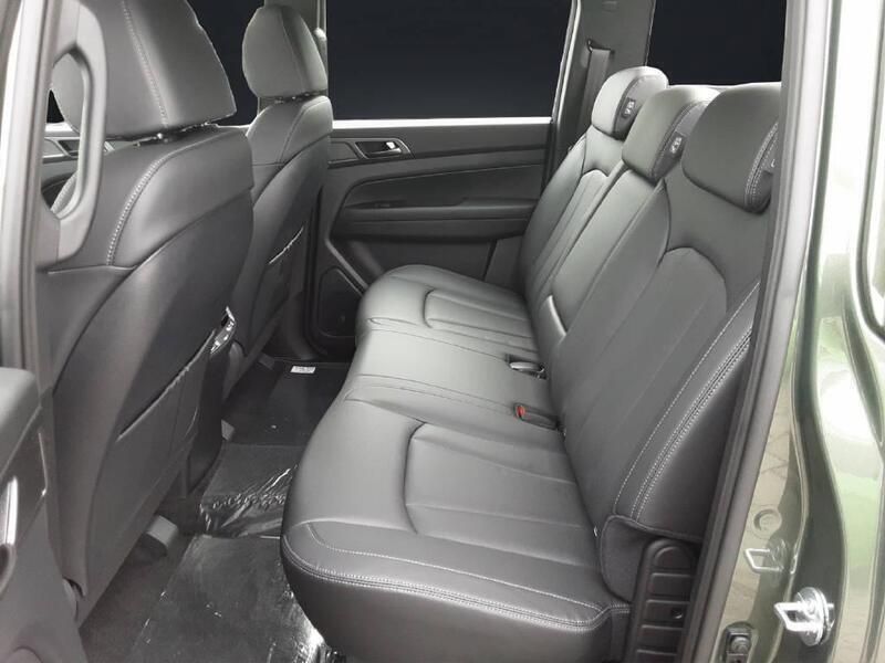 Gebraucht Ssangyong (KGM) Musso Sapphire 203 PS (149 kW) 2023 Grün Abholung