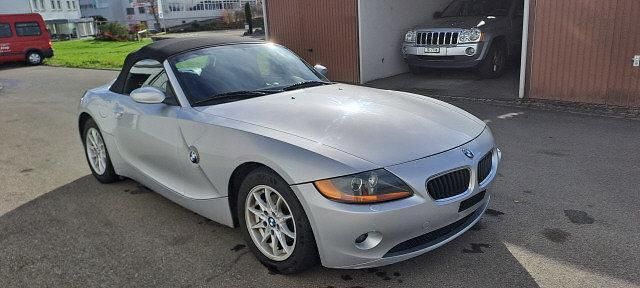 Gebraucht BMW Z4 192 PS (141 kW) 2003 Grau Cabrio