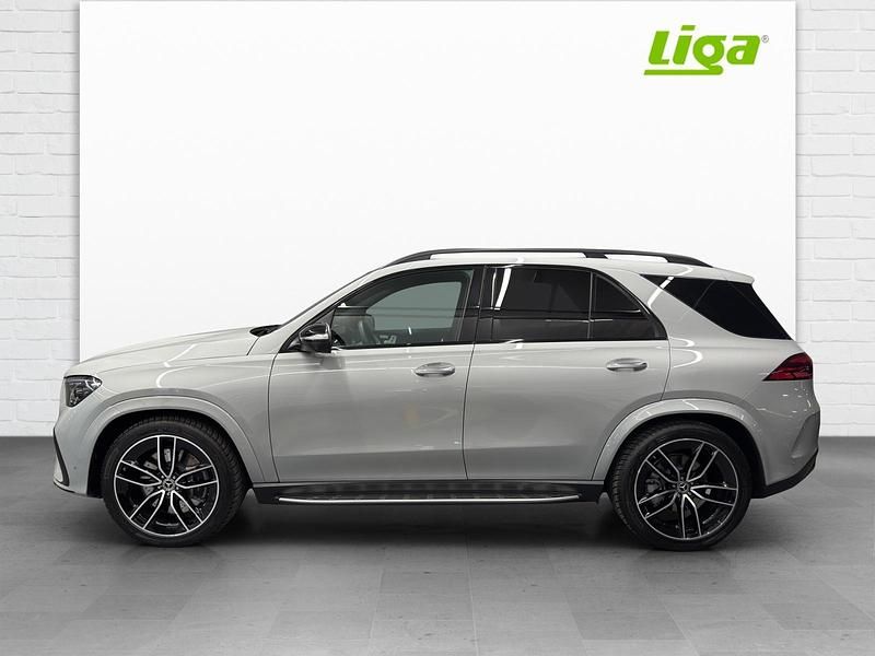 Gebraucht Mercedes GLE450 AMG AMG line 390 PS (286 kW) 2024 SUV