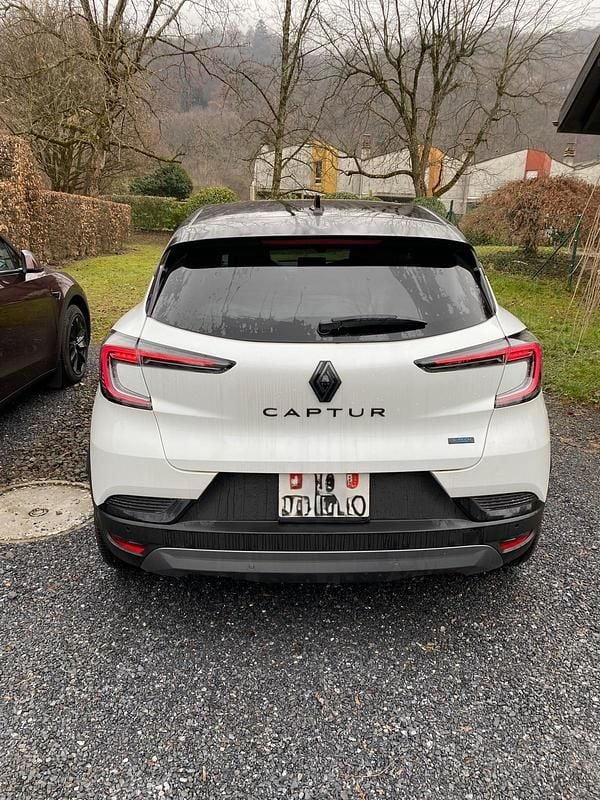 Neu Renault Captur Esprit Alpine 143 PS (105 kW) 2025 SUV
