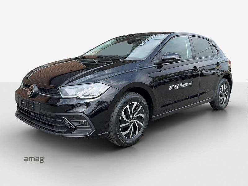 Deepblack perleffekt Gebraucht 2024 VW Polo Life Limousine | CHF 24’900 (Etwas zu teuer) - Bild 1/4