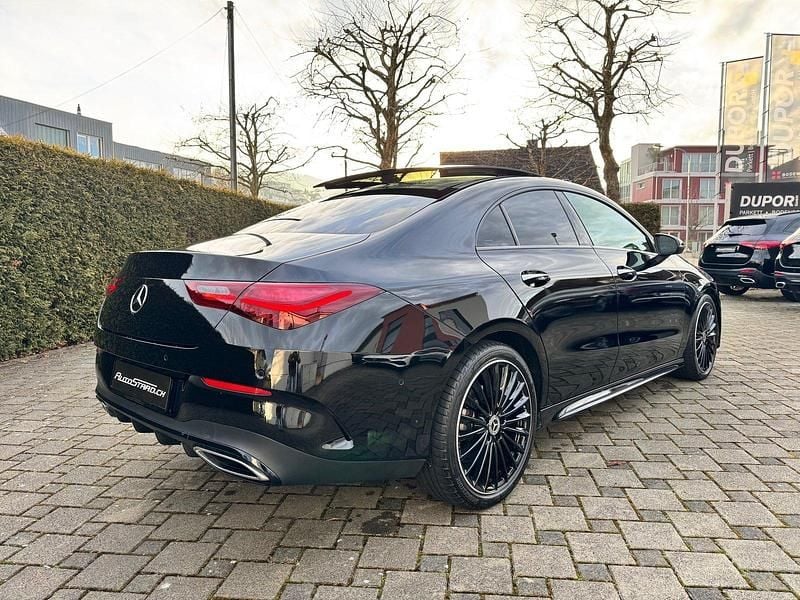 Gebraucht Mercedes CLA200 AMG line 163 PS (119 kW) 2024 Limousine