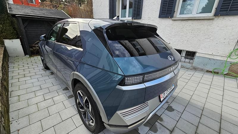 Gebraucht 2022 Hyundai Ioniq Kleinwagen | CHF 35’000 - Bild 1/4