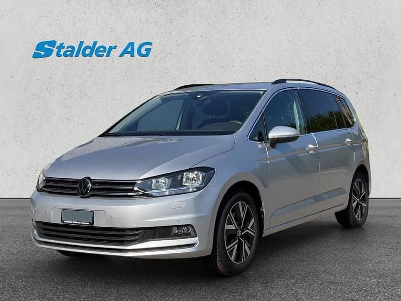 Gebraucht 2023 VW Touran Comfortline Van / Kleinbus | CHF 29’900 (Guter Preis) - Bild 1/4