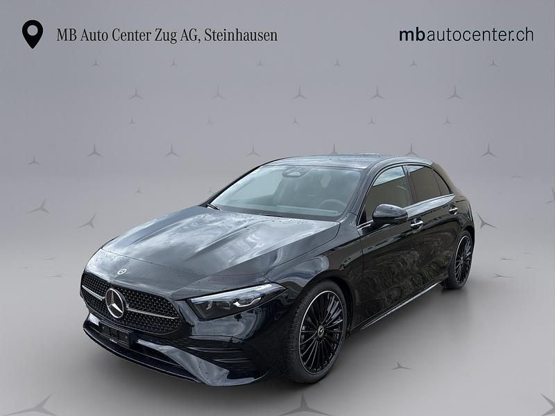 Schwarz Gebraucht 2024 Mercedes A200 AMG line Limousine | CHF 47’600 - Bild 1/4