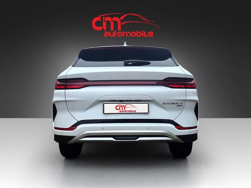 Neu BYD Seal Comfort 217 PS (159 kW) 2025 Weiss Kombi