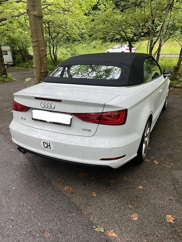 Gebraucht Audi A3 Ambiente 140 PS (102 kW) 2014 Cabrio