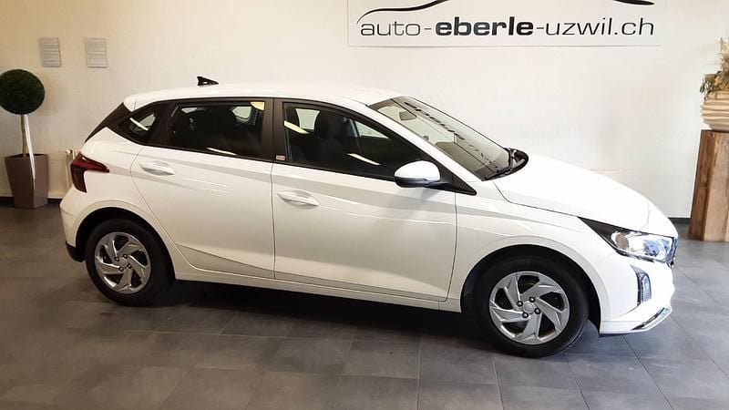Gebraucht Hyundai i20 100 PS (73 kW) 2024 Kleinwagen