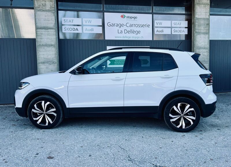 Gebraucht VW T-Cross Life 110 PS (80 kW) 2023 SUV