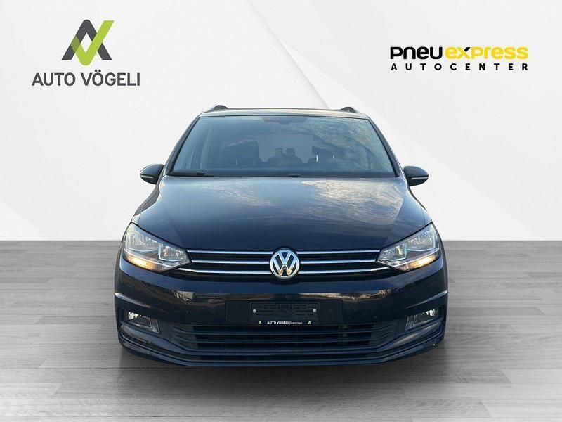 Gebraucht 2017 VW Touran Comfortline Van / Kleinbus | CHF 12’500 (Guter Preis) - Bild 1/4