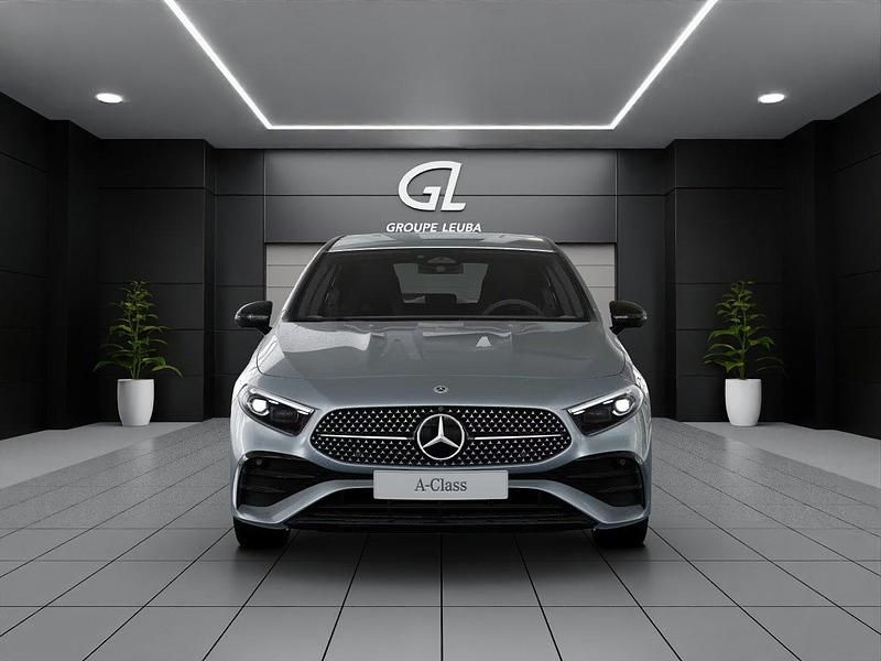 Neu Mercedes A200 Night 163 PS (119 kW) 2026 Grau Limousine