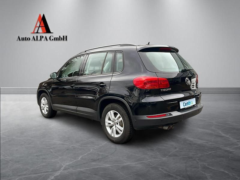 Gebraucht VW Tiguan Trendline 122 PS (89 kW) 2015 SUV