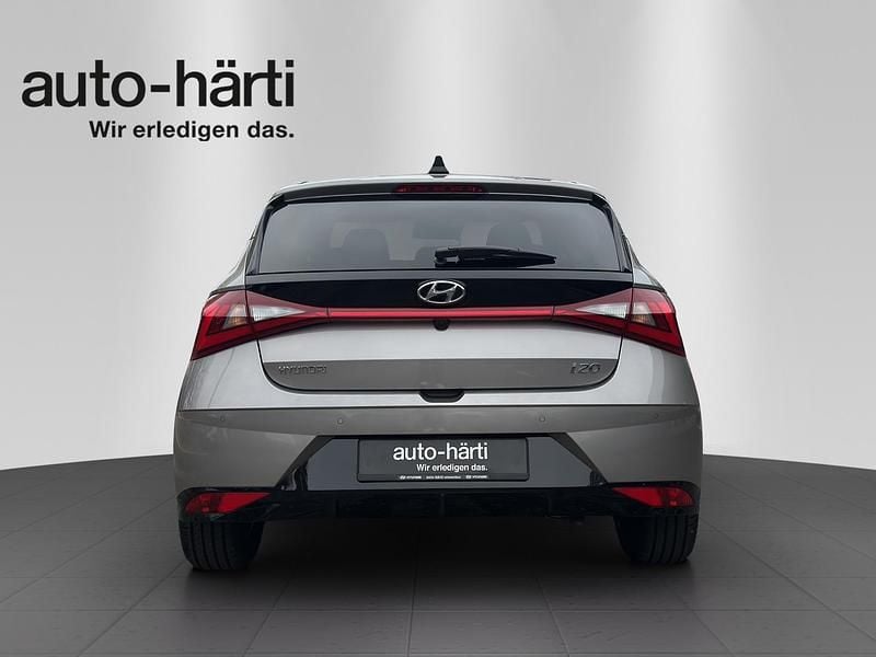 Gebraucht Hyundai i20 120 PS (88 kW) 2023 Grau Kleinwagen