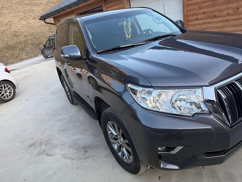 Gebraucht Toyota Land Cruiser Comfort 204 PS (150 kW) 2023