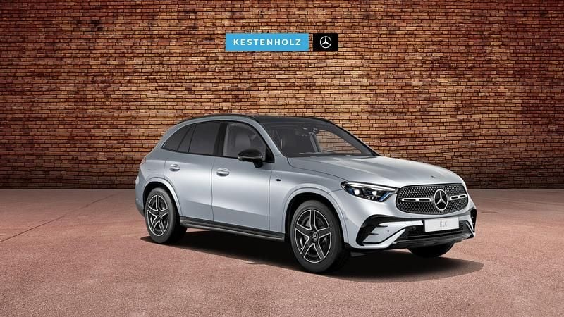 Gebraucht Mercedes GLC300e 335 PS (246 kW) 2025 Silber SUV