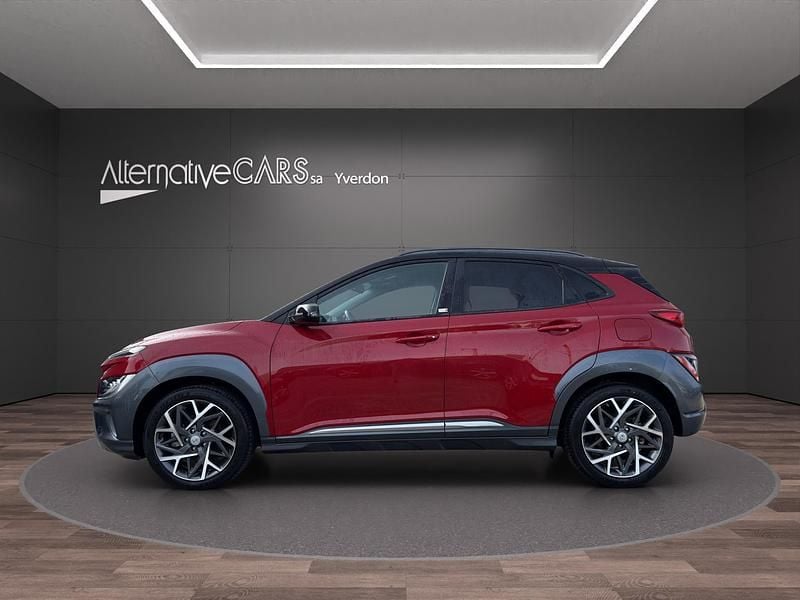 Gebraucht Hyundai Kona 141 PS (103 kW) 2022 Rot SUV