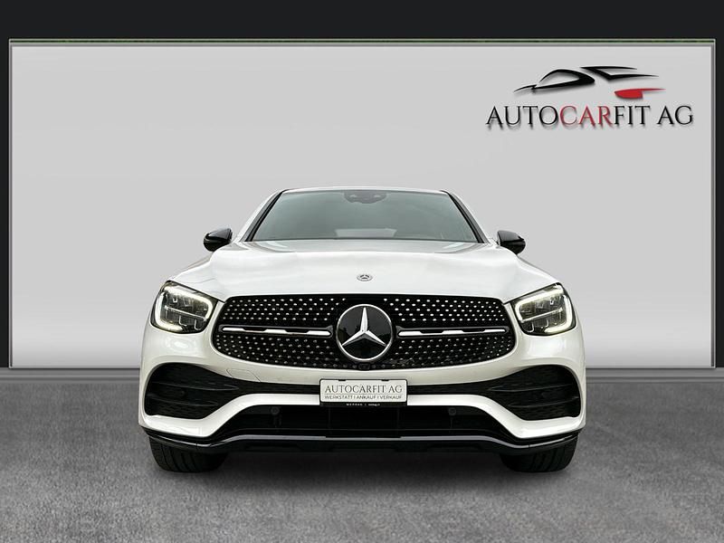 Gebraucht Mercedes GLC300 AMG line 245 PS (180 kW) 2022 Coupé