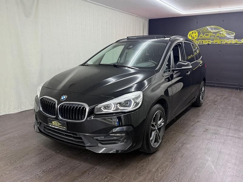 Schwarz Gebraucht 2021 BMW 218 Gran Tourer Sport Line Van / Kleinbus | CHF 19’999 (Etwas zu teuer) - Bild 1/4