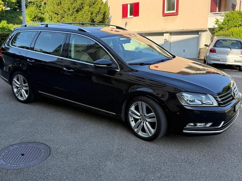 Gebraucht VW Passat Highline 170 PS (125 kW) 2012 Kombi