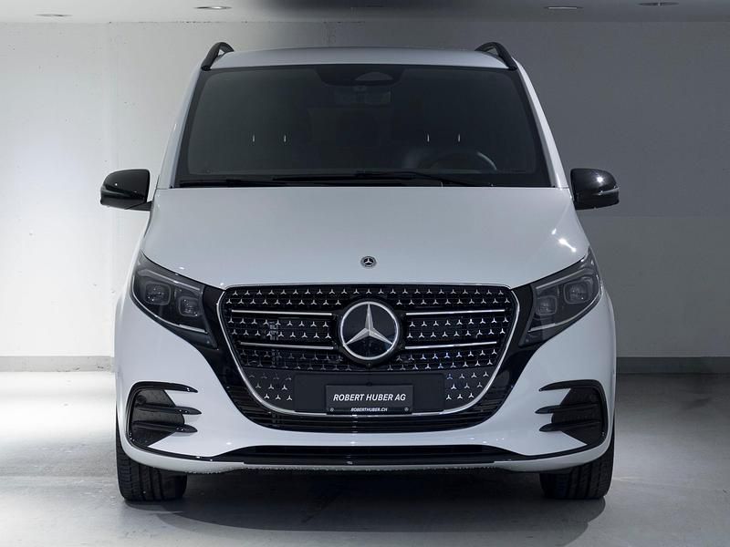 Gebraucht Mercedes V300 Exclusive 237 PS (174 kW) 2025 Weiss Van / Kleinbus