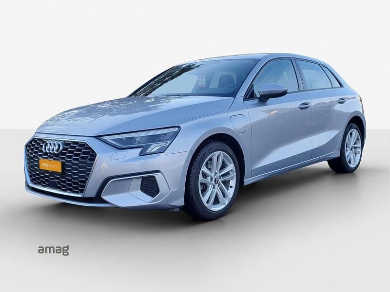 Gebraucht 2021 Audi A3 Sportback e-tron Advanced Kleinwagen | CHF 20’900 (Guter Preis) - Bild 1/4