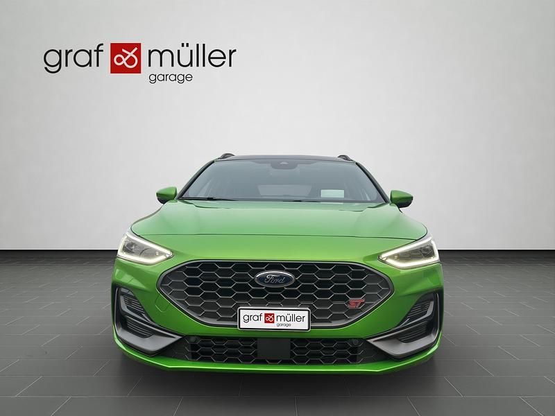 Neu Ford Focus ST 280 PS (205 kW) 2025 Grün Kombi